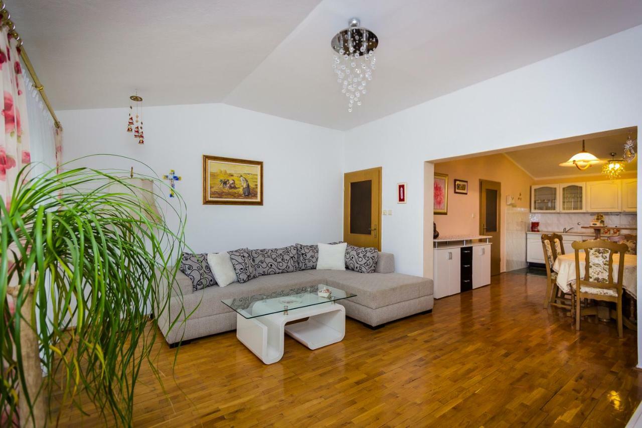 Apartman Marija Apartment Split Exterior photo